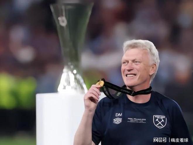 包含社区盾关键时刻走向成谜，西汉姆主帅复盘，球迷炸锅，年轻球员得到机会的词条